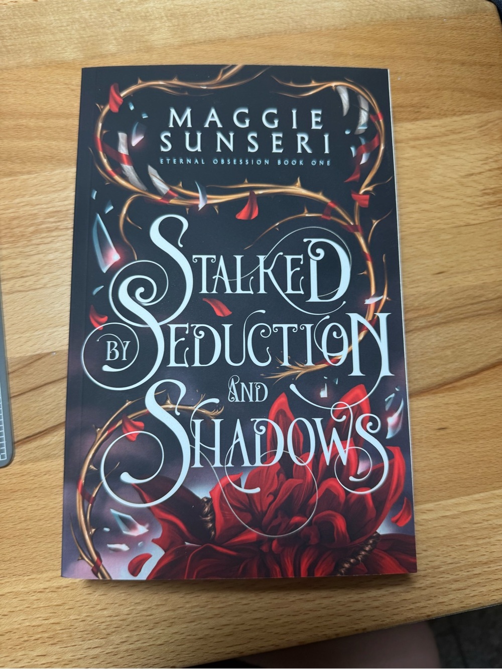 NWT Stalked by Seduction and Shadows by Maggie Sunseri Eternal Obsession #1